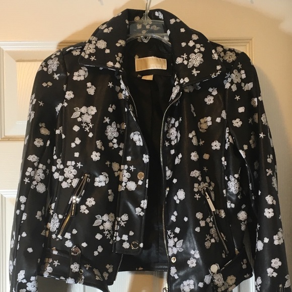 SOLD on Merc! Michael Kors Faux Leather Jacket NWT - Picture 2 of 8
